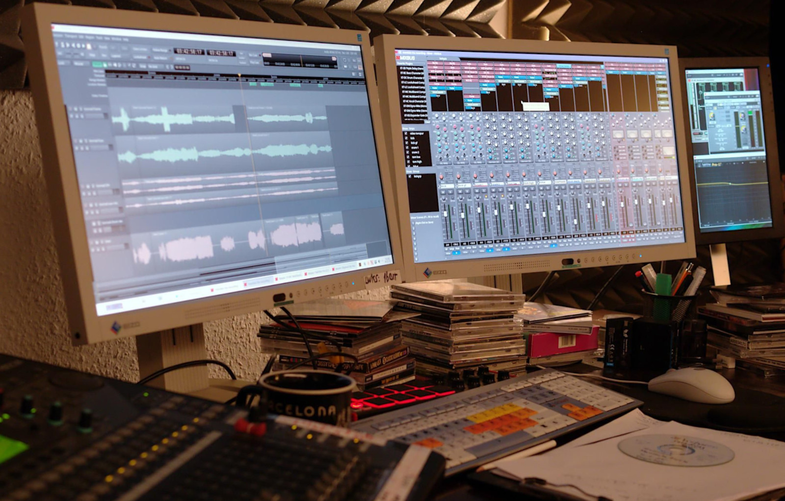 Mixing down the Sudhaus Sessions album recording in Mixbus 10 Pro using Windows VSTs and native Linux plugins